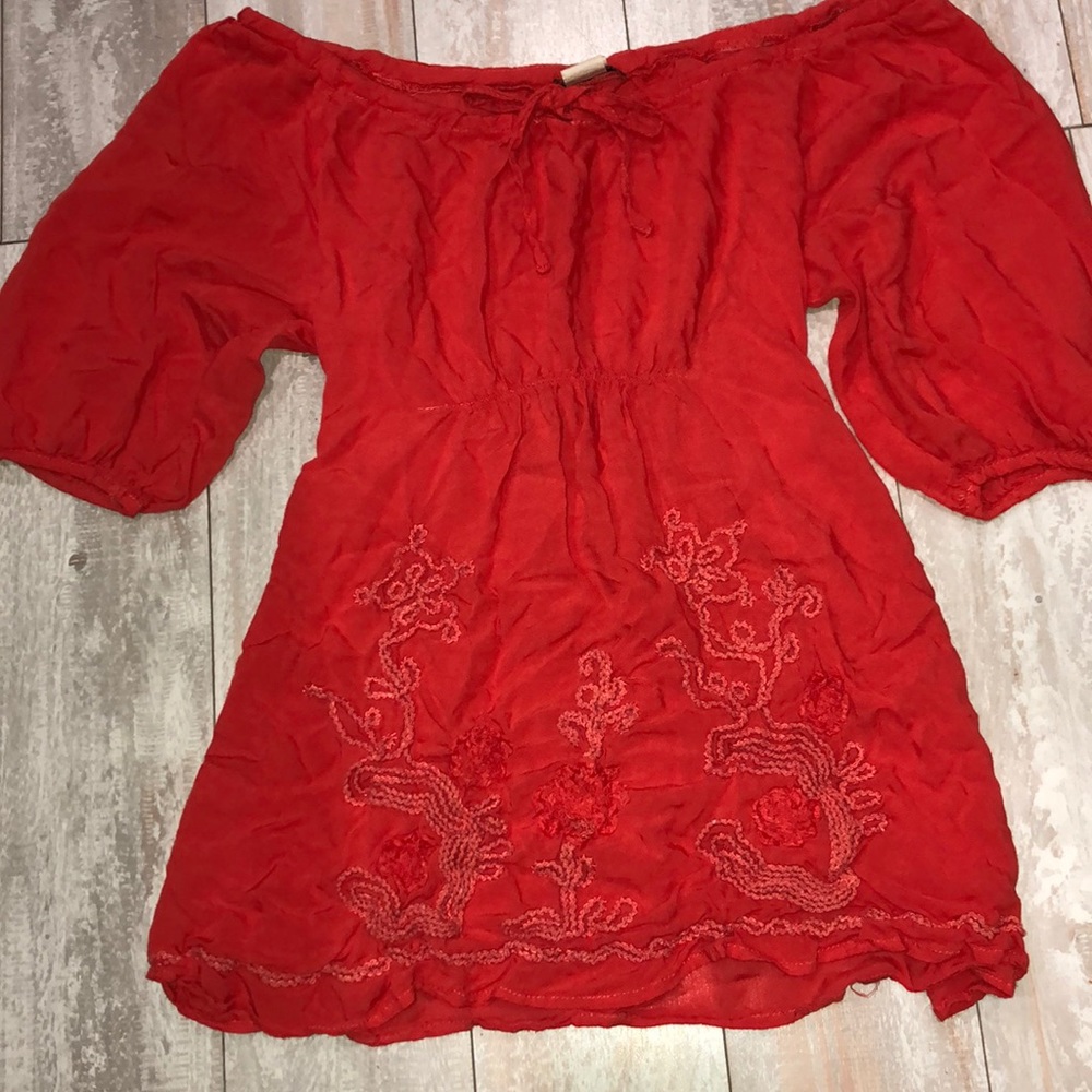 orange short sleeve off the shoulders dressing top
